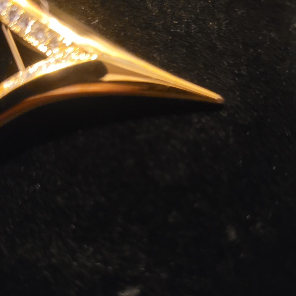 Napier Vintage Elegant Gold Brooch with Crystal Accents - Picture 3 of 5